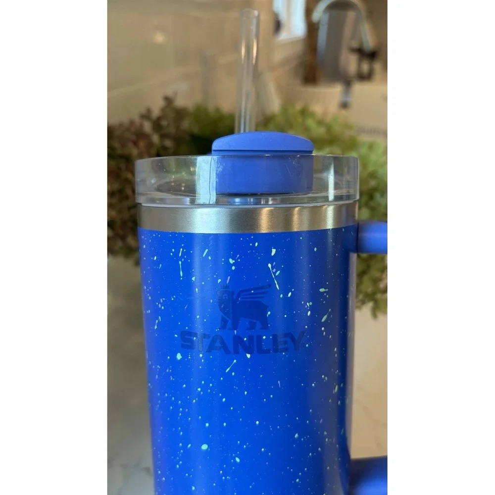 NWOT Stanley Quencher FlowState Stainless Steel Tumbler 30oz Deep Iris Speckle